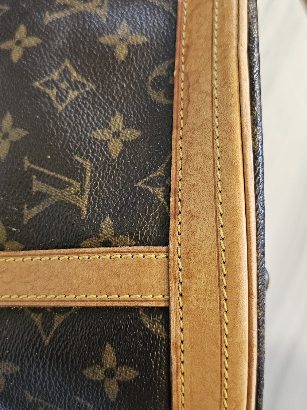 Louis Vuitton Monogram Canvas Bucket Tote in Brown and Tan - Picture 5 of 15